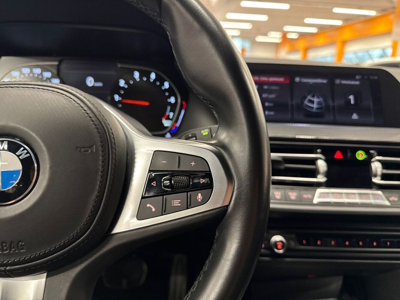 BMW 118 vaihtoauto