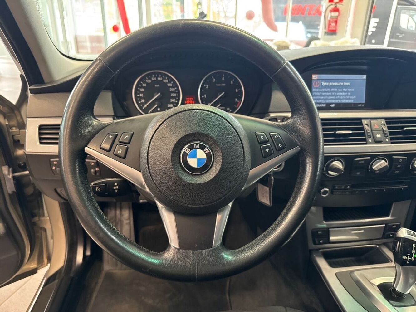 BMW 520 vaihtoauto