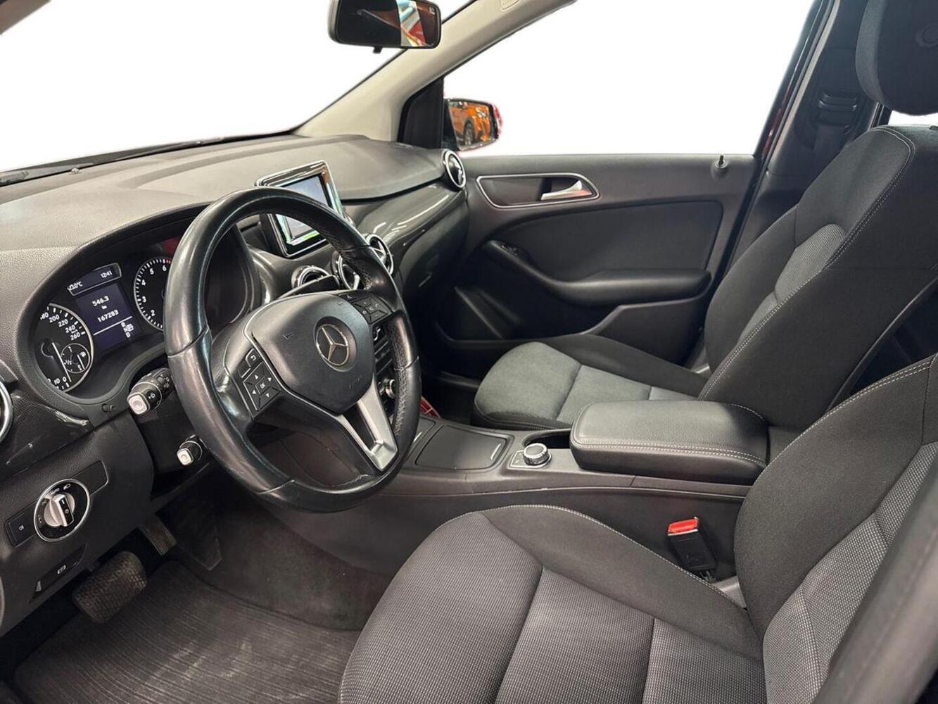 Mercedes-Benz B vaihtoauto