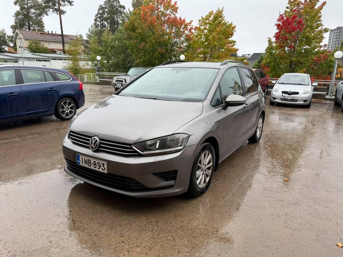 Volkswagen Golf Sportsvan vaihtoauto