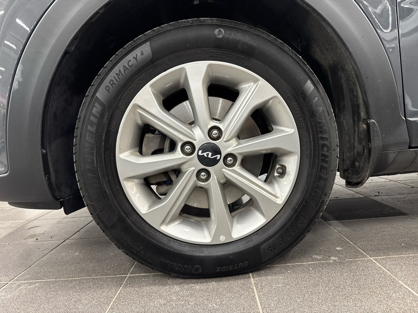 Kia Stonic vaihtoauto