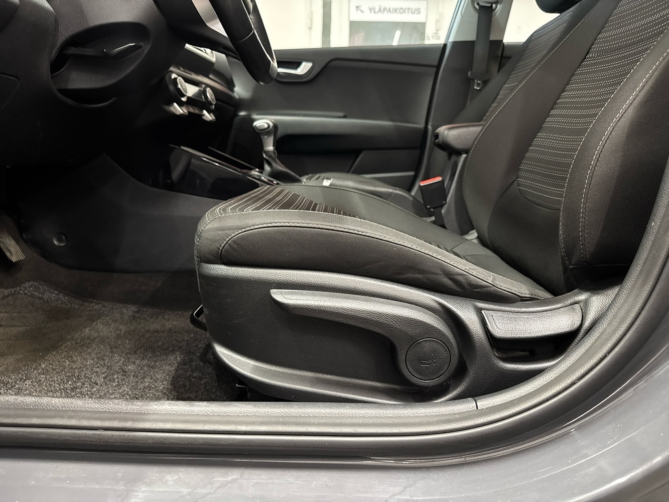 Kia Stonic vaihtoauto