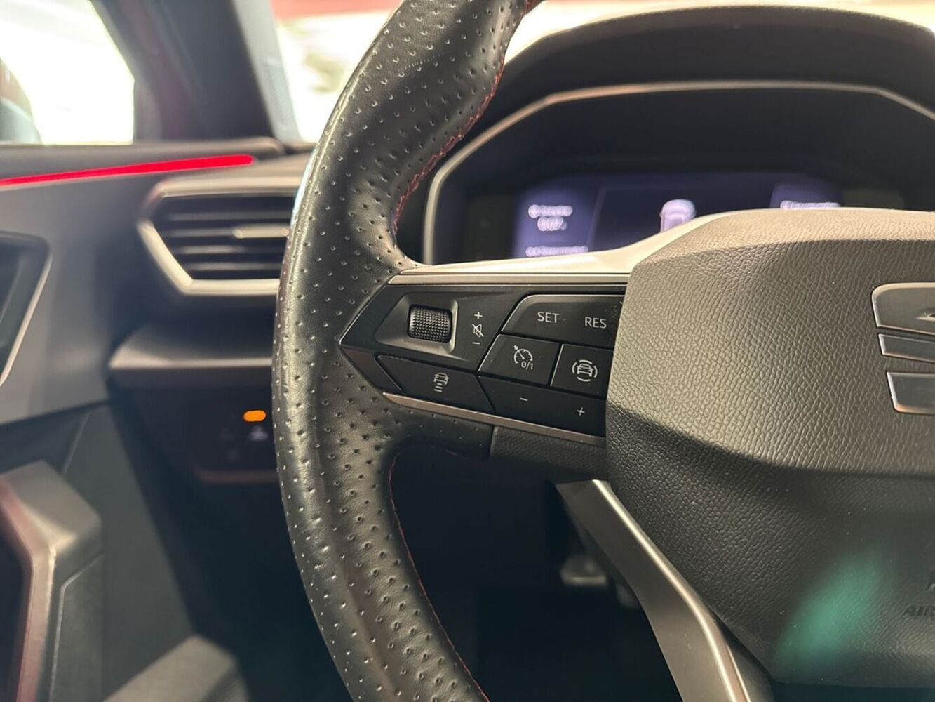 SEAT Leon vaihtoauto