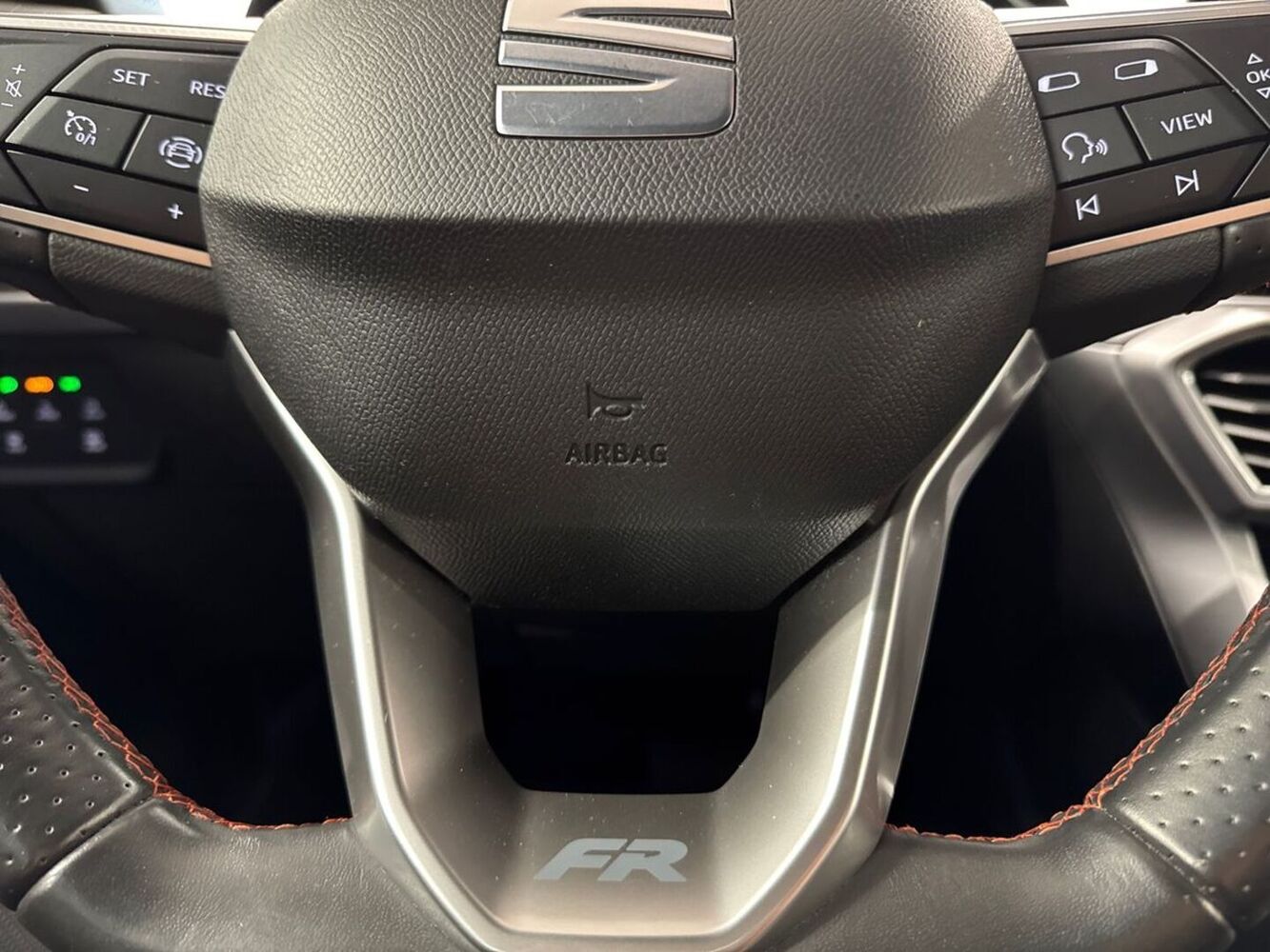 SEAT Leon vaihtoauto