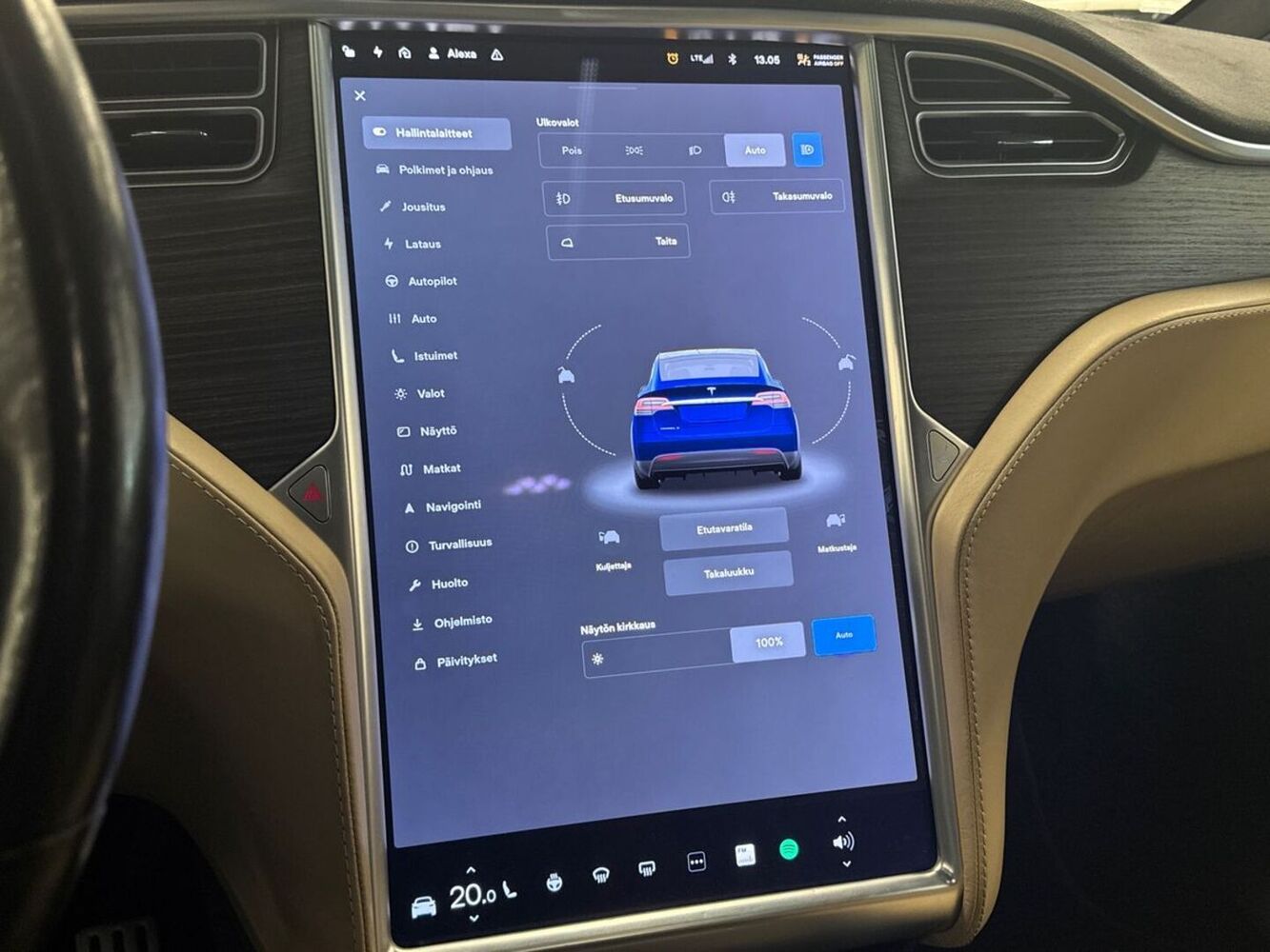 Tesla Model X vaihtoauto