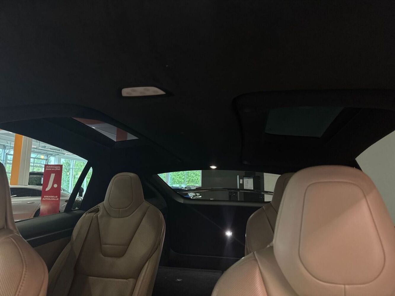 Tesla Model X vaihtoauto