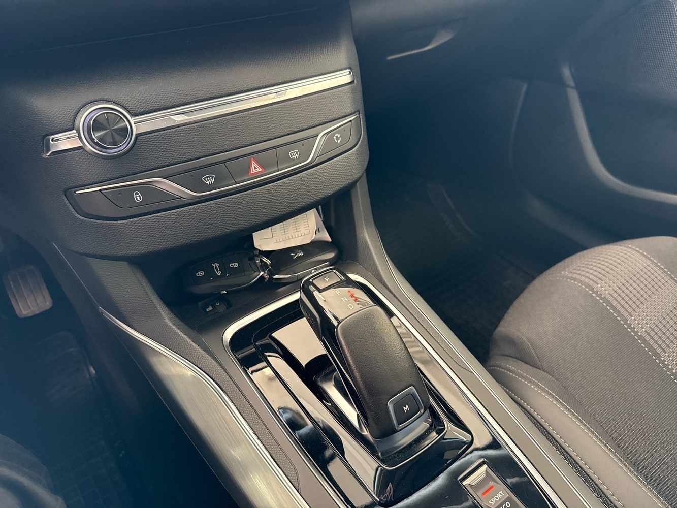 Peugeot 308 vaihtoauto
