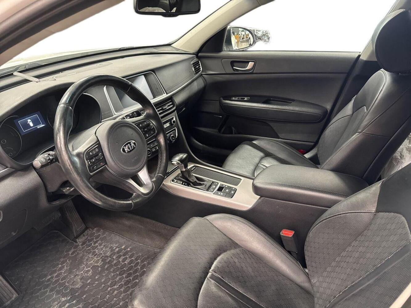 Kia Optima vaihtoauto
