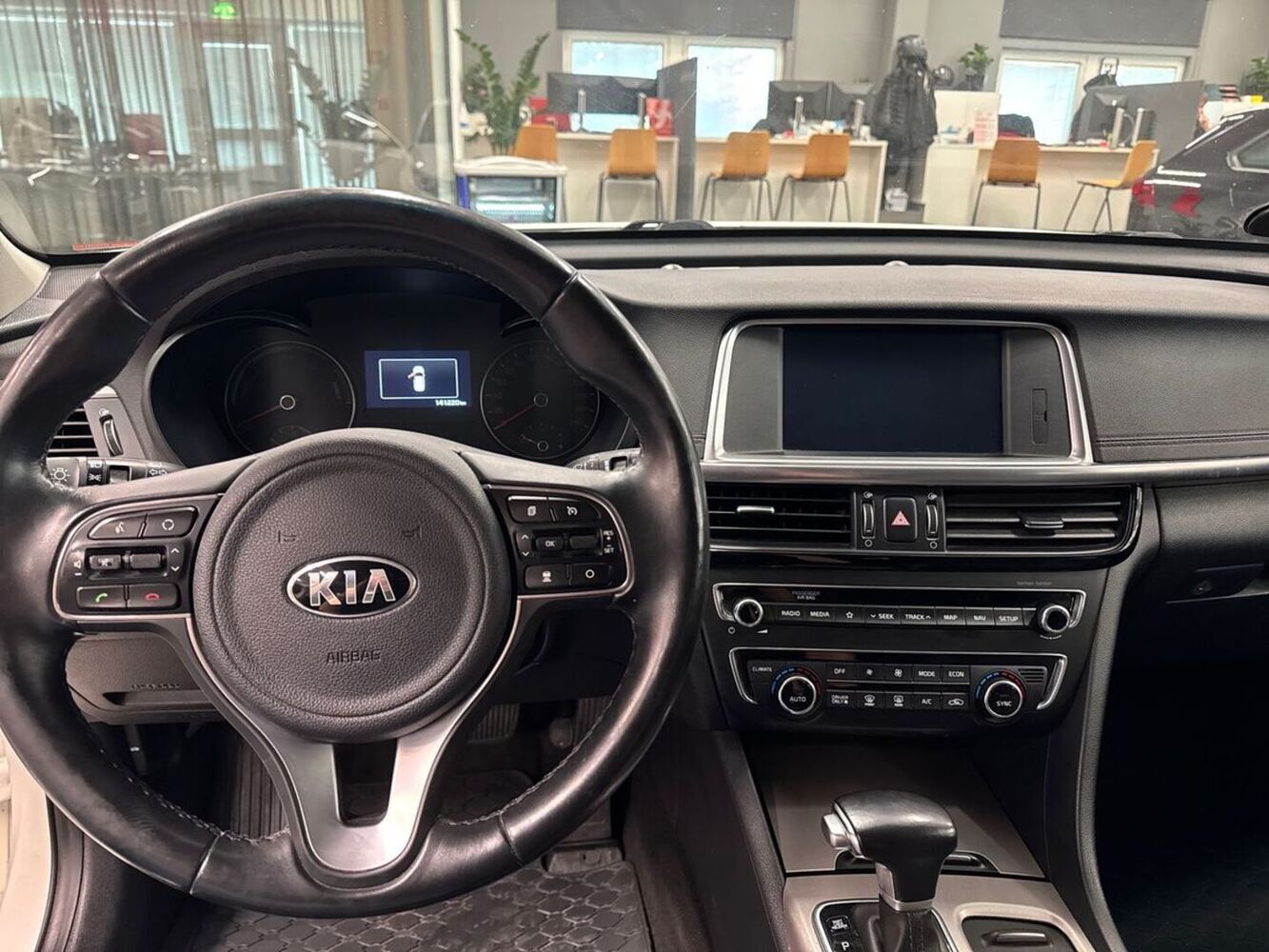 Kia Optima vaihtoauto