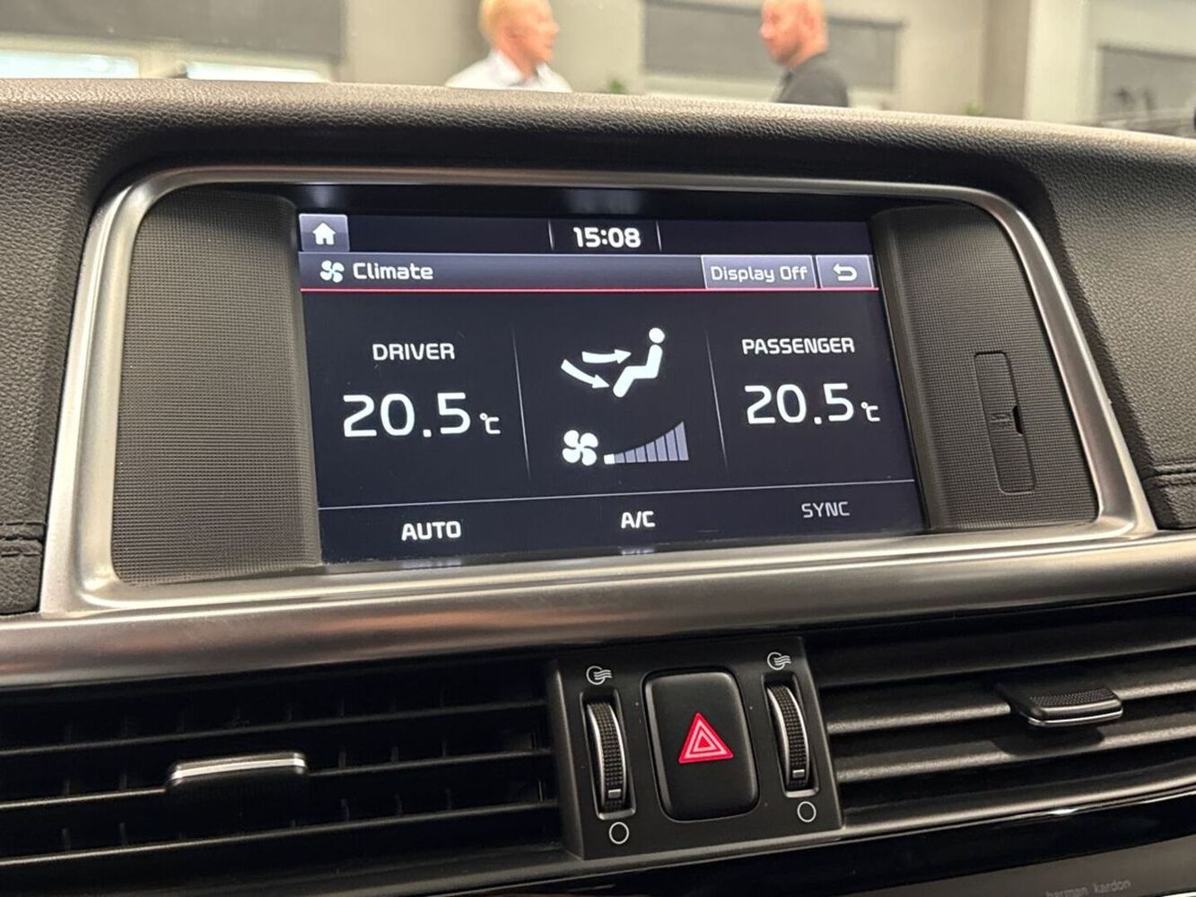 Kia Optima vaihtoauto