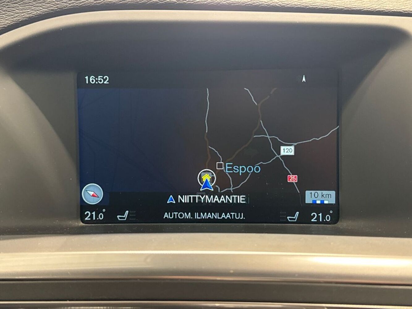 Volvo V60 vaihtoauto