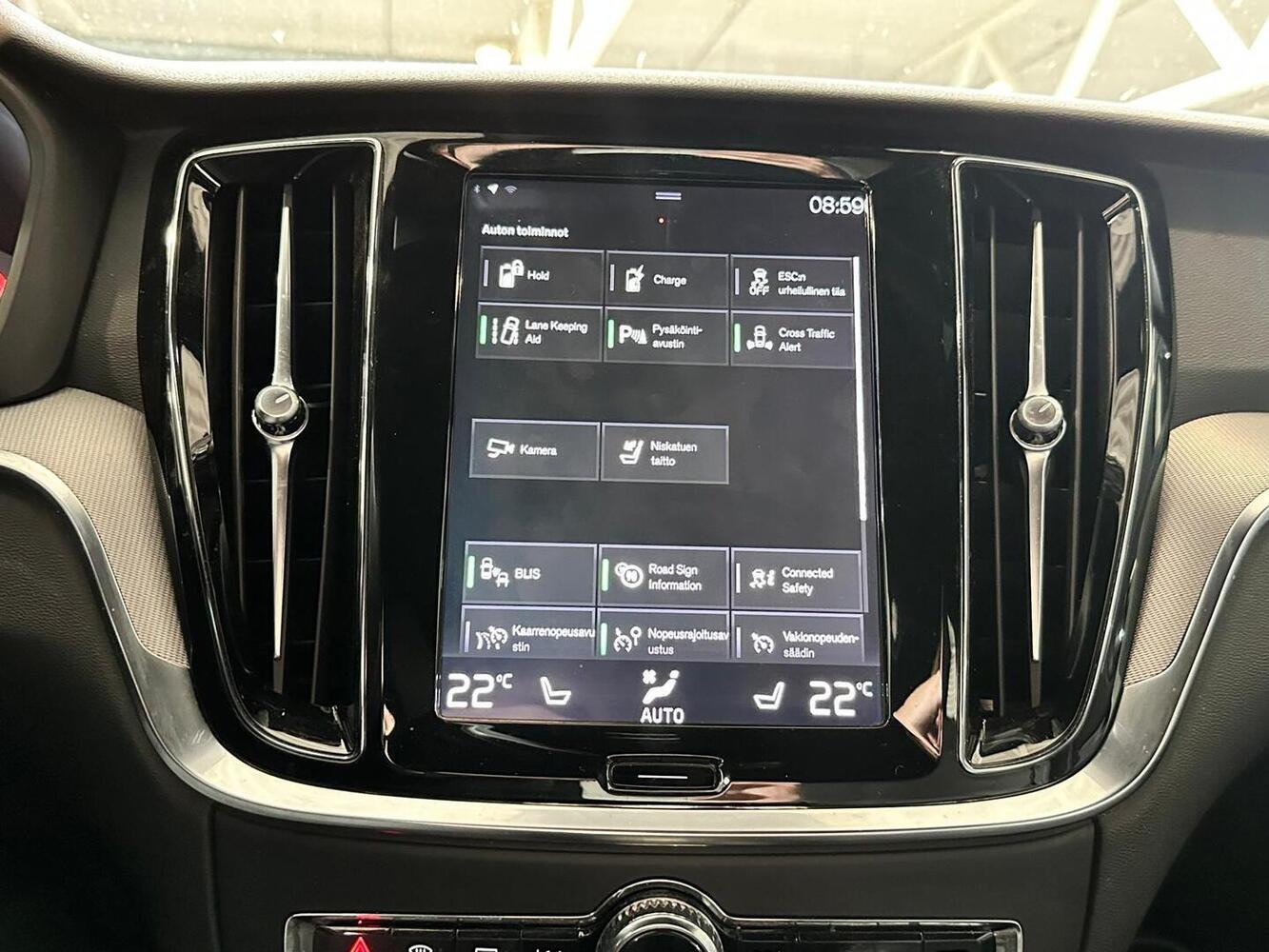 Volvo V60 vaihtoauto