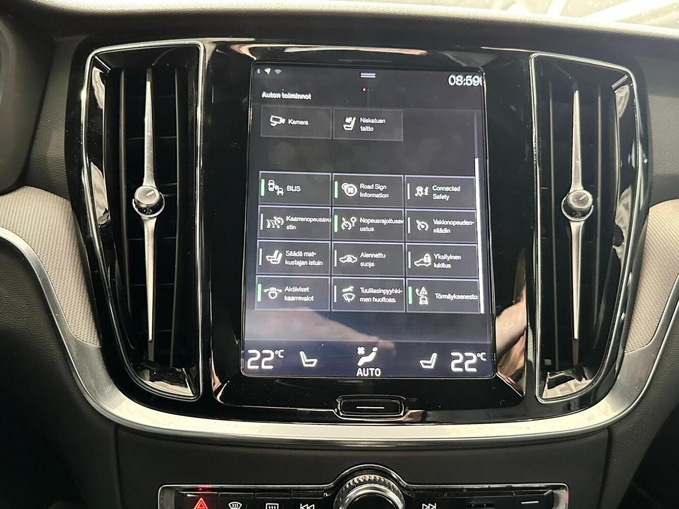 Volvo V60 vaihtoauto