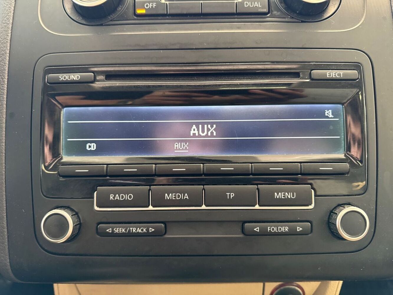 Volkswagen Touran vaihtoauto