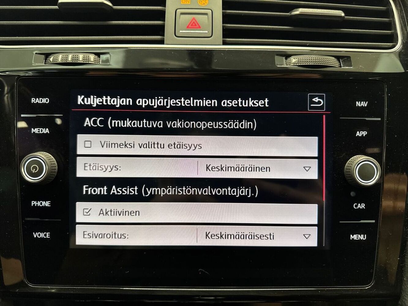 Volkswagen Golf vaihtoauto