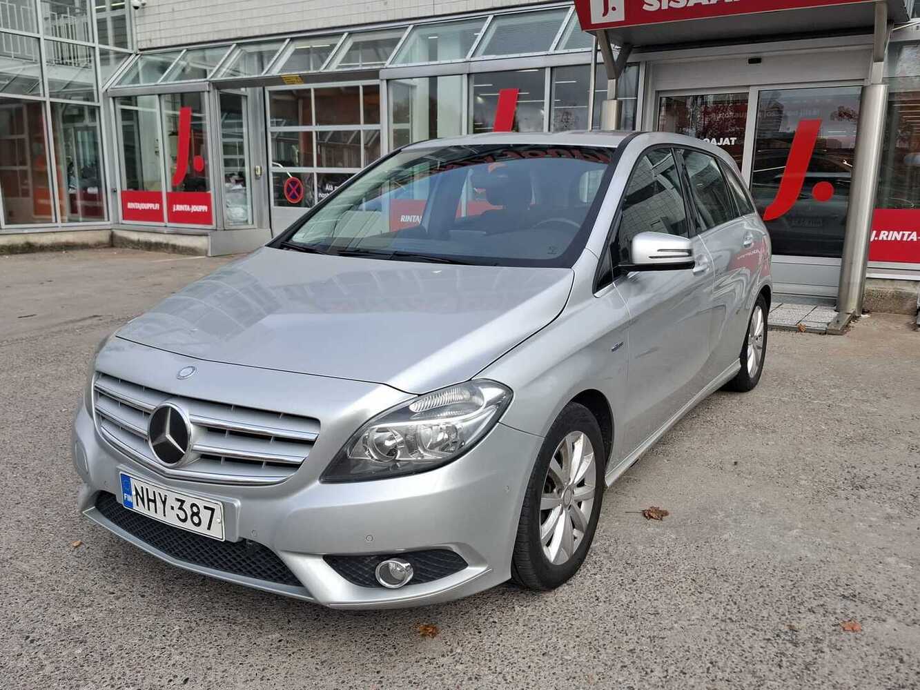Mercedes-Benz B vaihtoauto