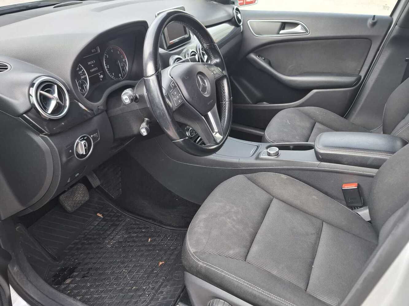 Mercedes-Benz B vaihtoauto