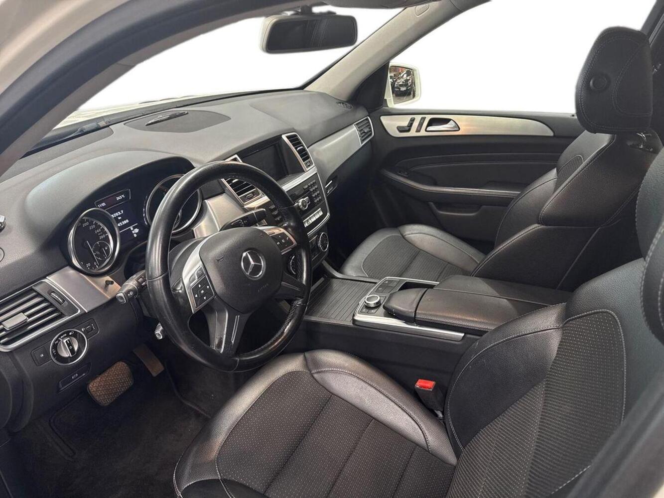 Mercedes-Benz ML vaihtoauto