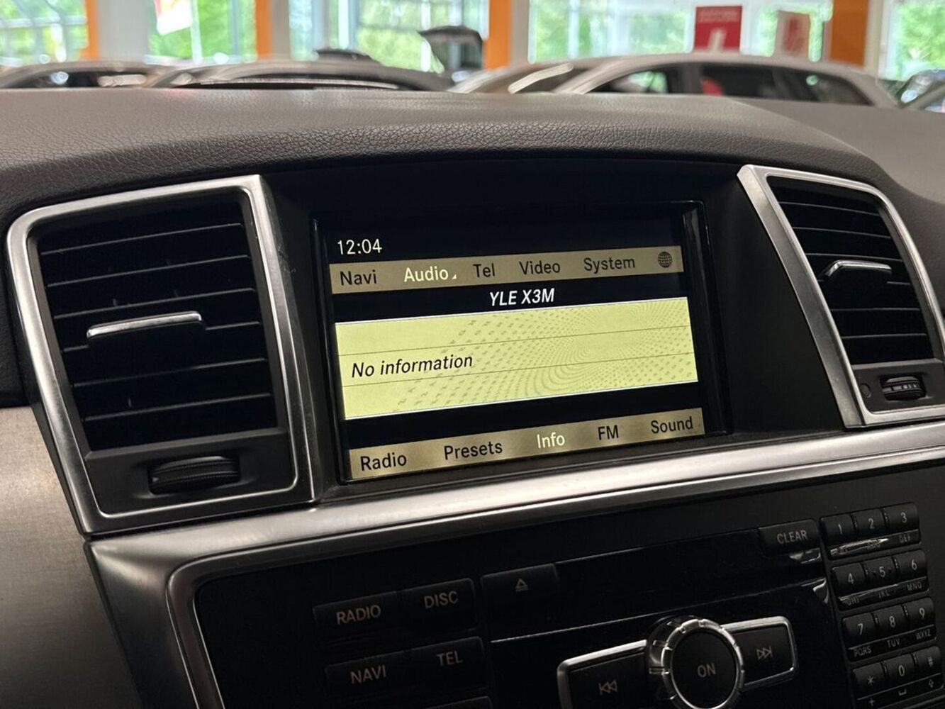 Mercedes-Benz ML vaihtoauto