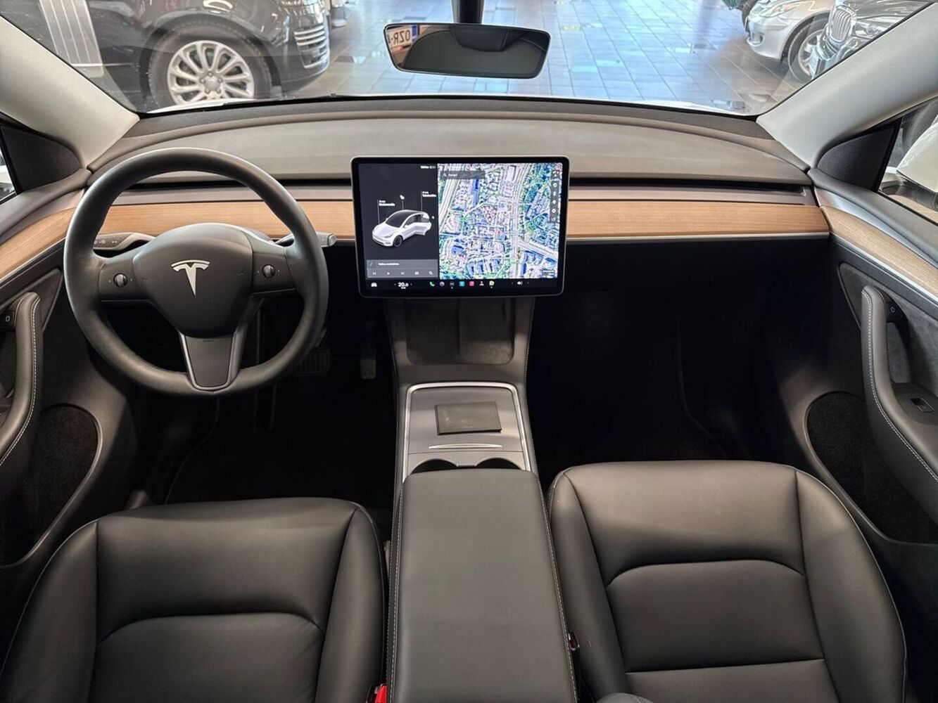 Tesla Model Y vaihtoauto