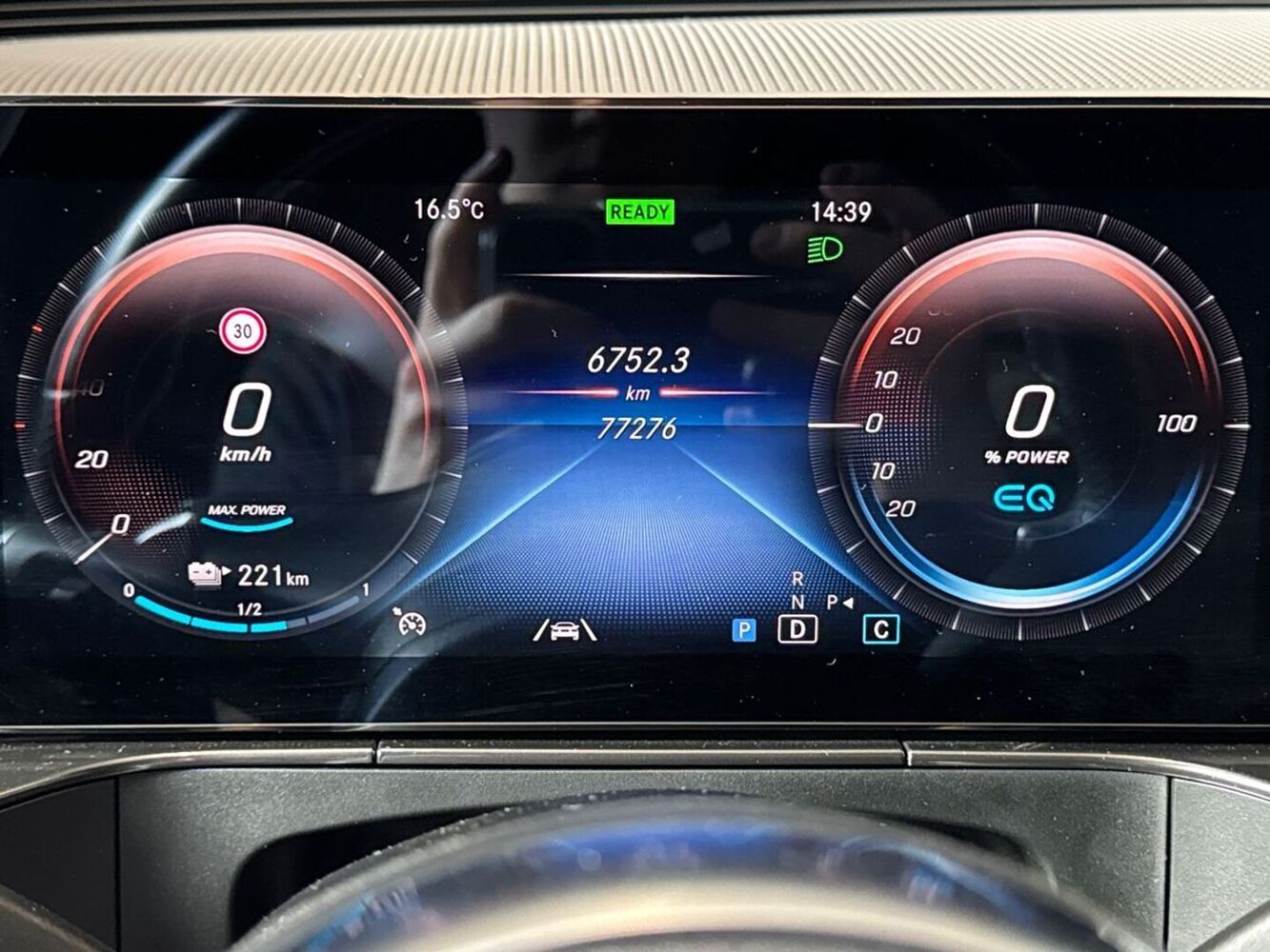 Mercedes-Benz EQC vaihtoauto