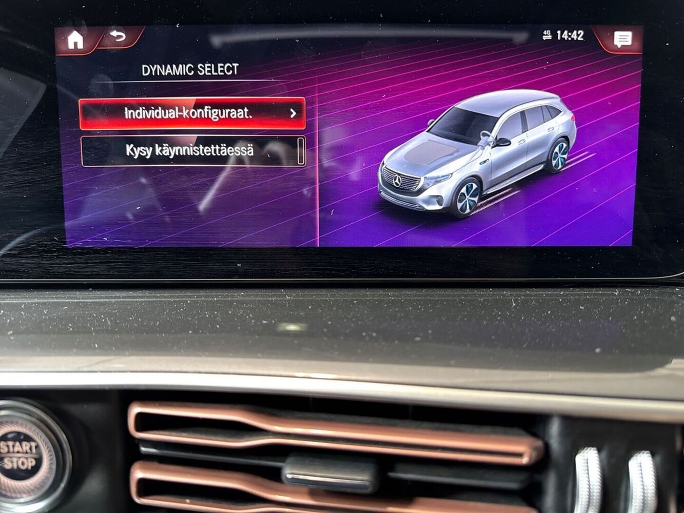 Mercedes-Benz EQC vaihtoauto
