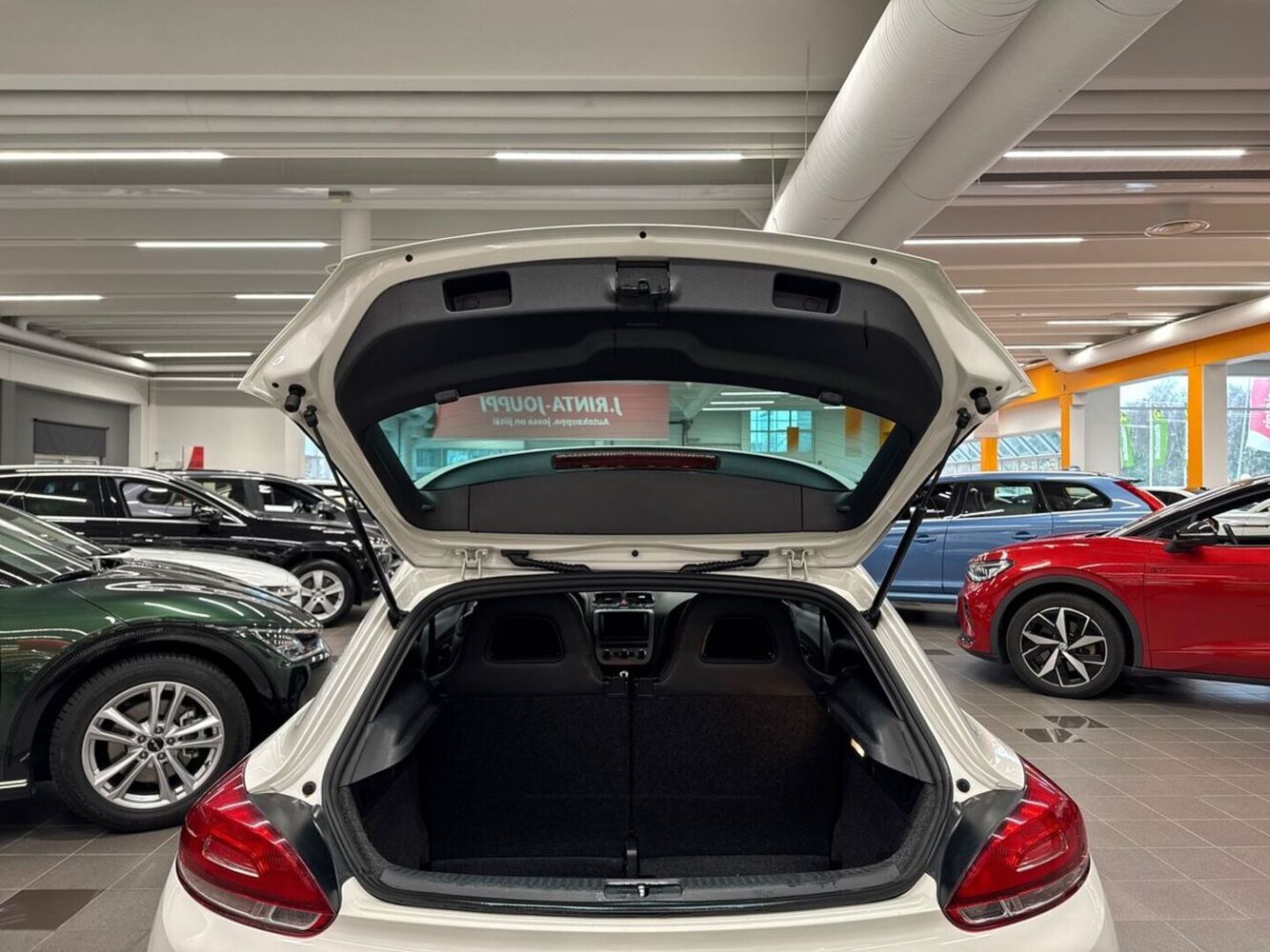 Volkswagen Scirocco vaihtoauto