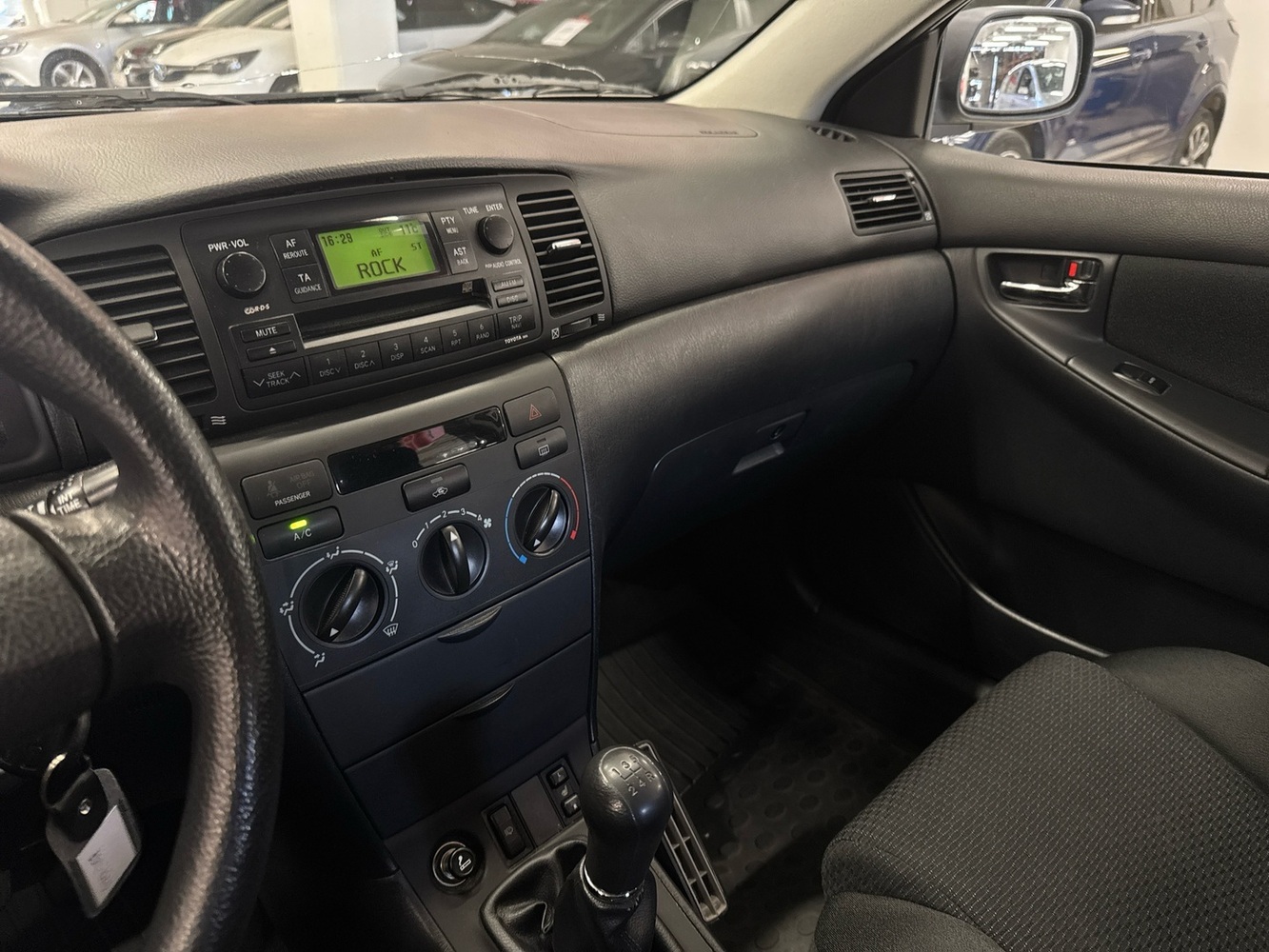 Toyota Corolla vaihtoauto