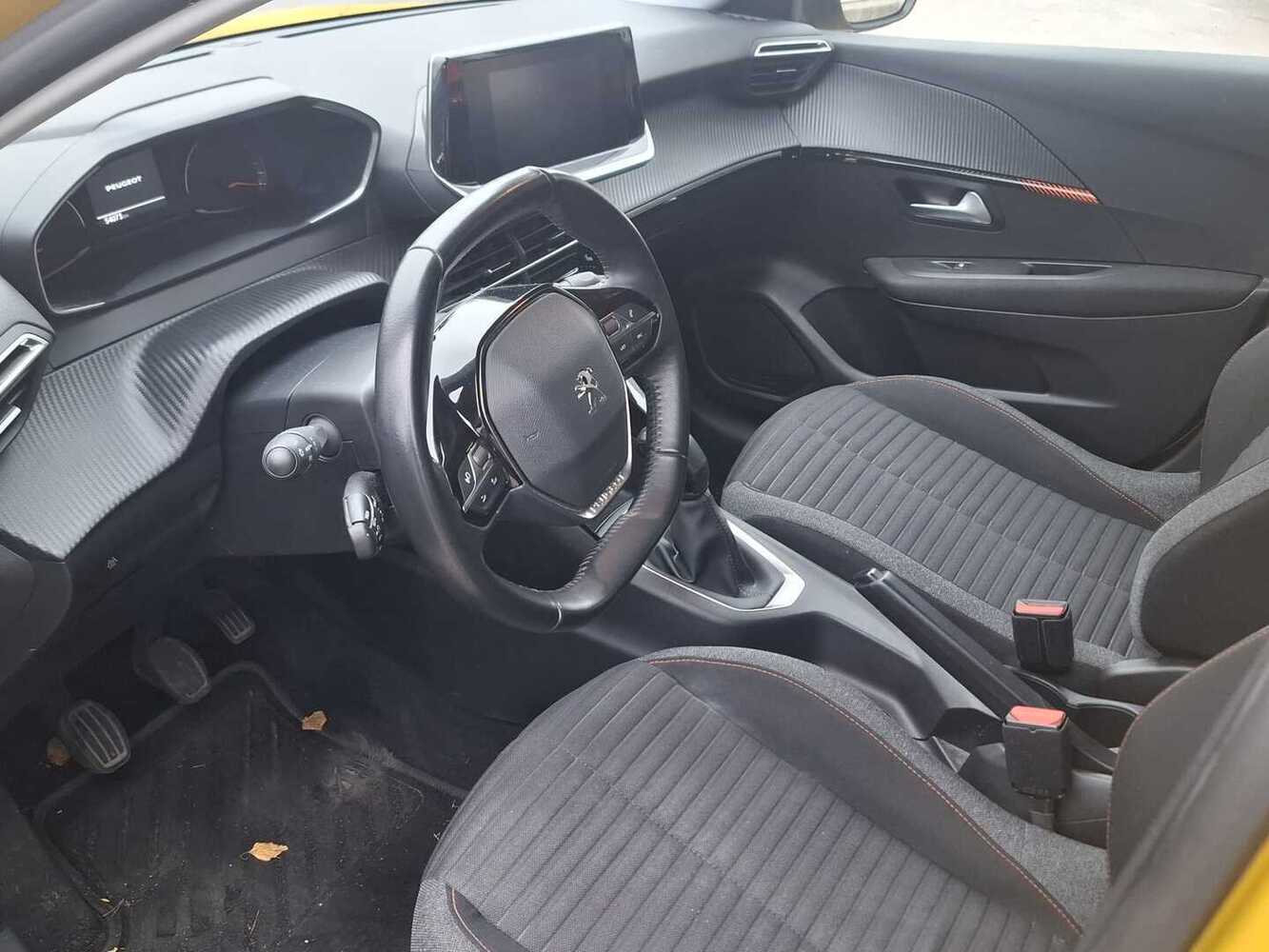 Peugeot 208 vaihtoauto
