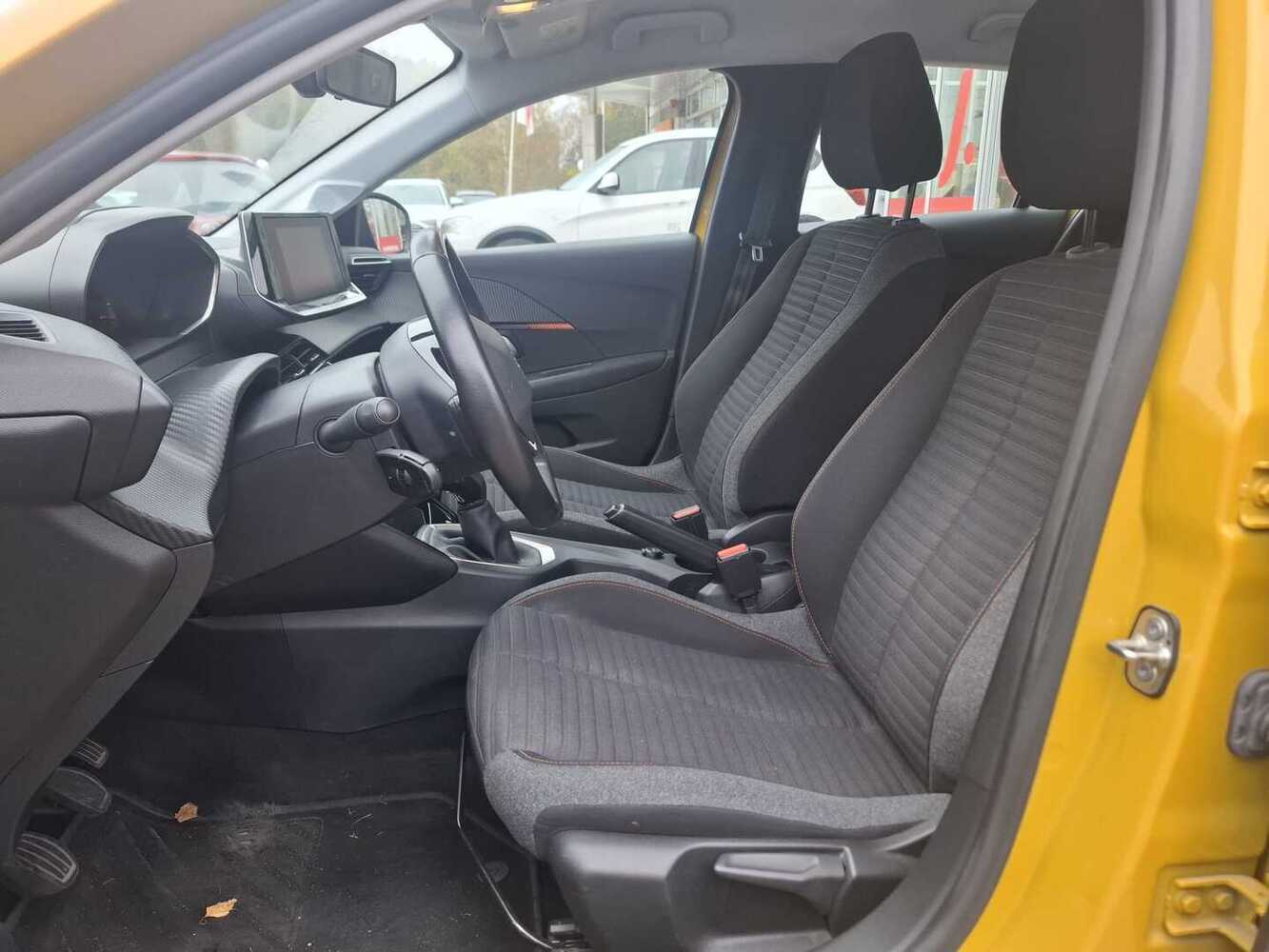 Peugeot 208 vaihtoauto