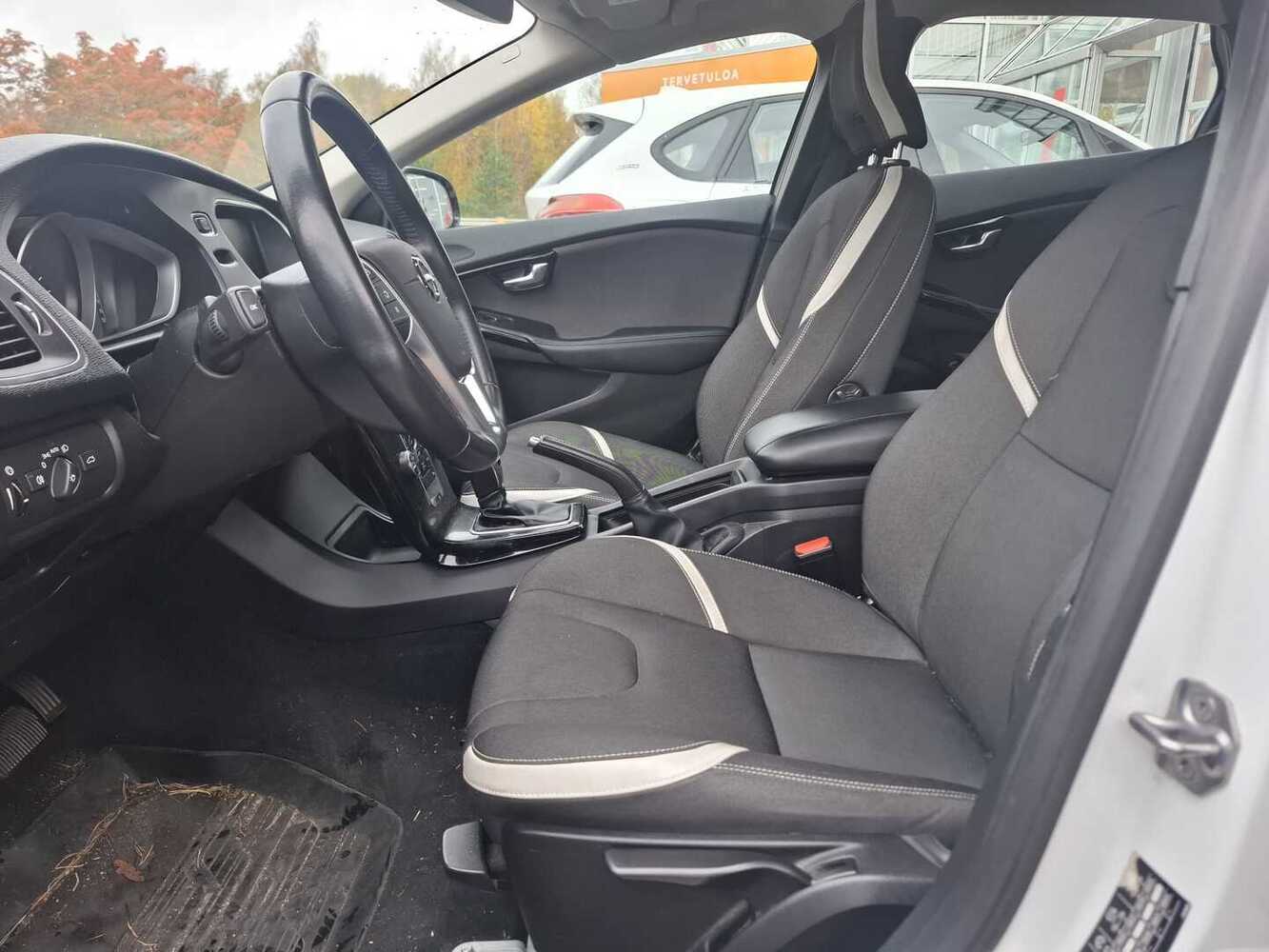 Volvo V40 vaihtoauto