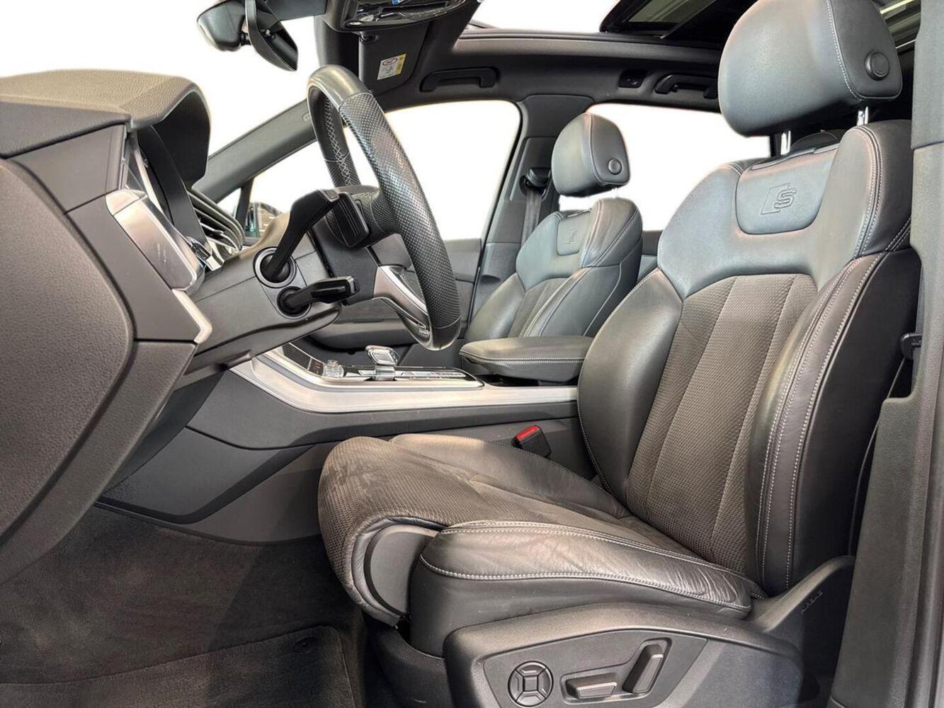Audi Q7 vaihtoauto