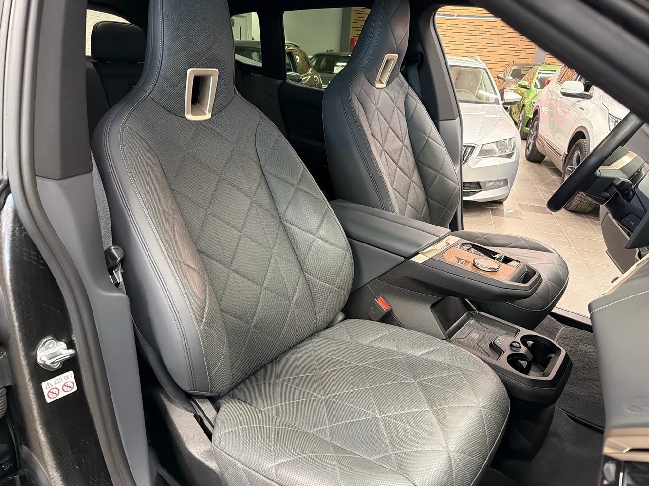 BMW iX vaihtoauto