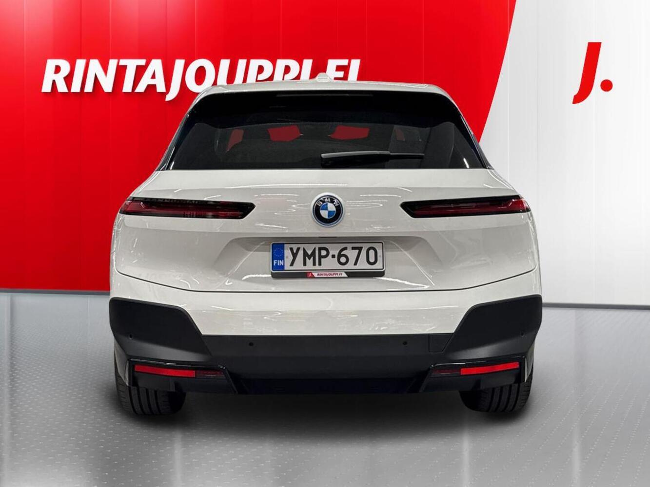 BMW iX vaihtoauto
