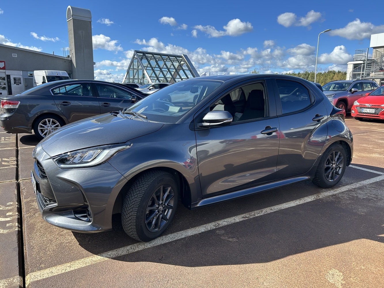 Toyota Yaris vaihtoauto