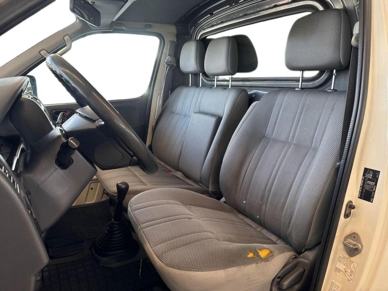 Toyota Hiace vaihtoauto