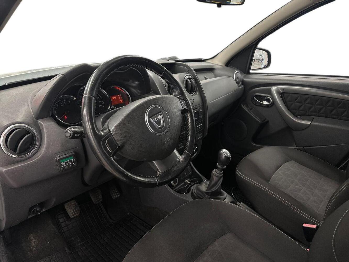 Dacia Duster vaihtoauto