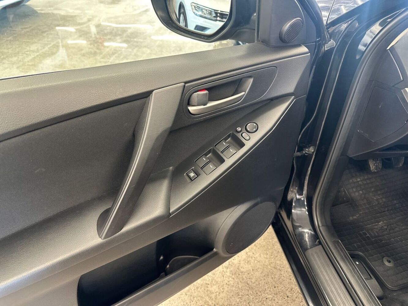 Mazda 3 vaihtoauto