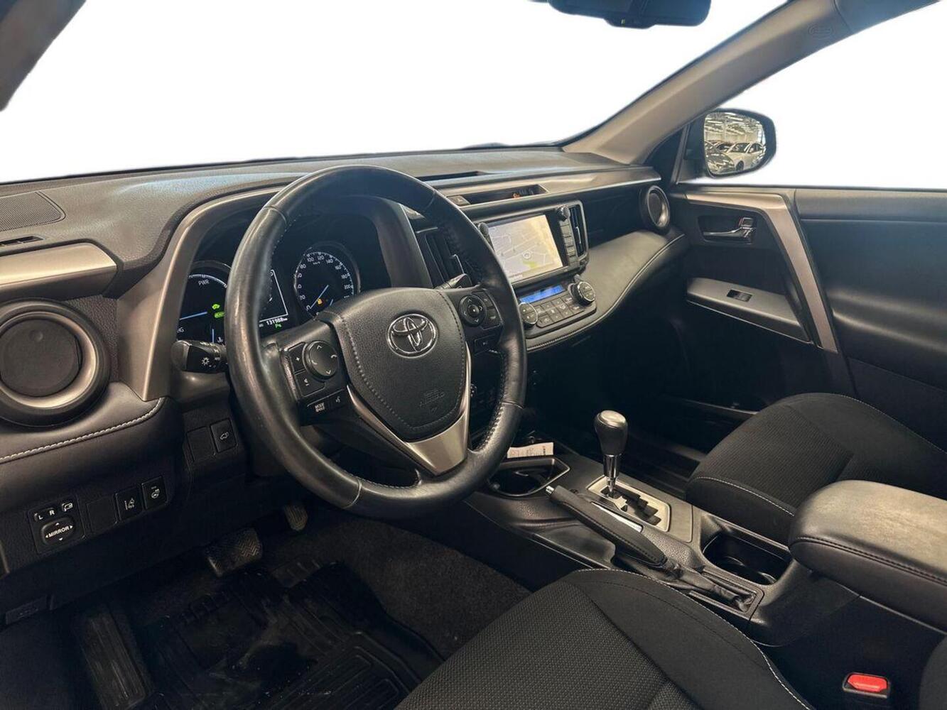 Toyota RAV4 vaihtoauto