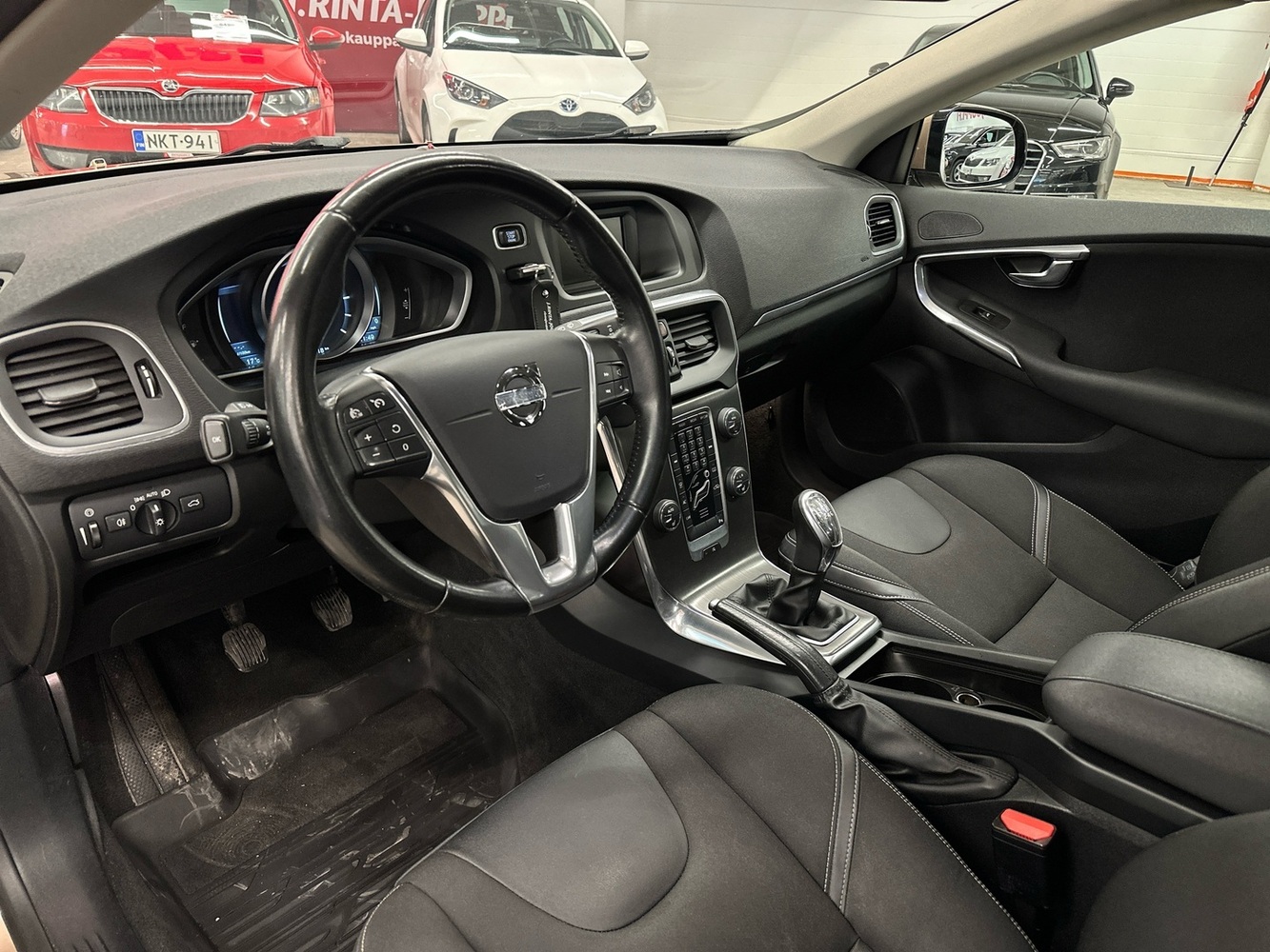 Volvo V40 vaihtoauto