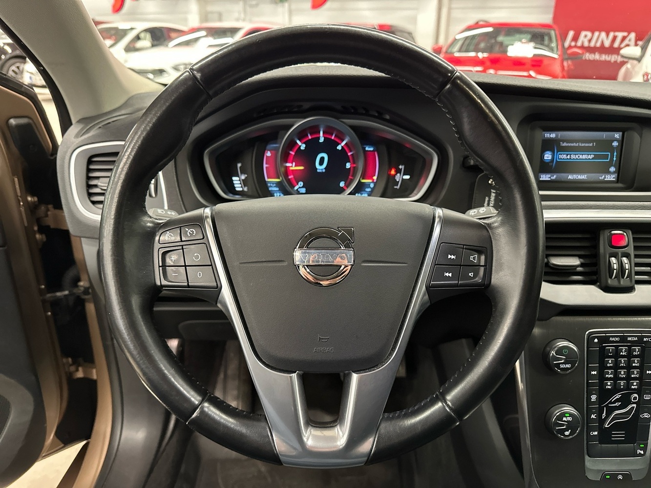Volvo V40 vaihtoauto