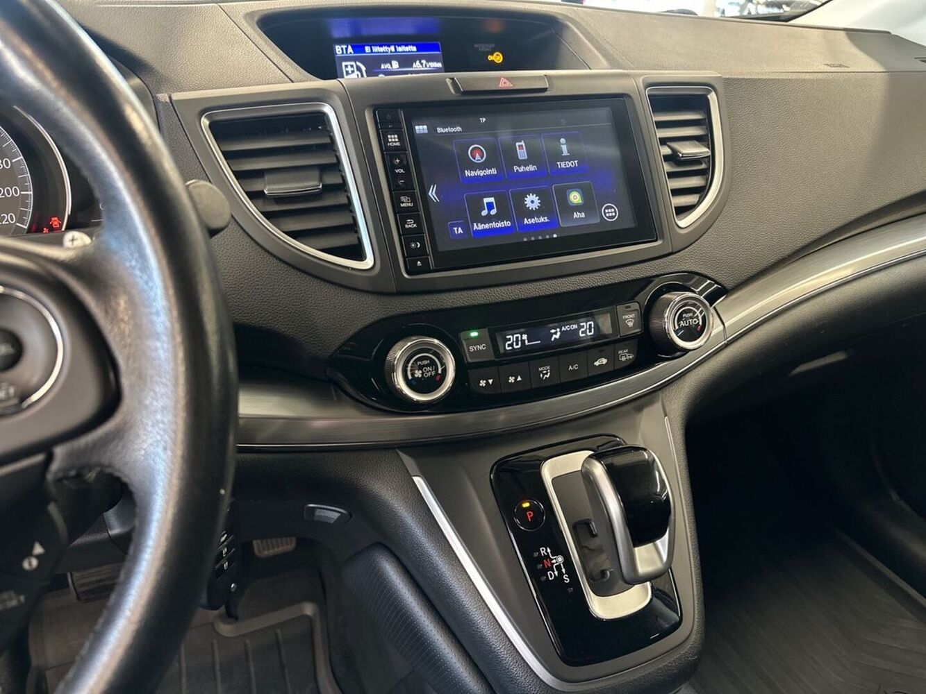 Honda CR-V vaihtoauto