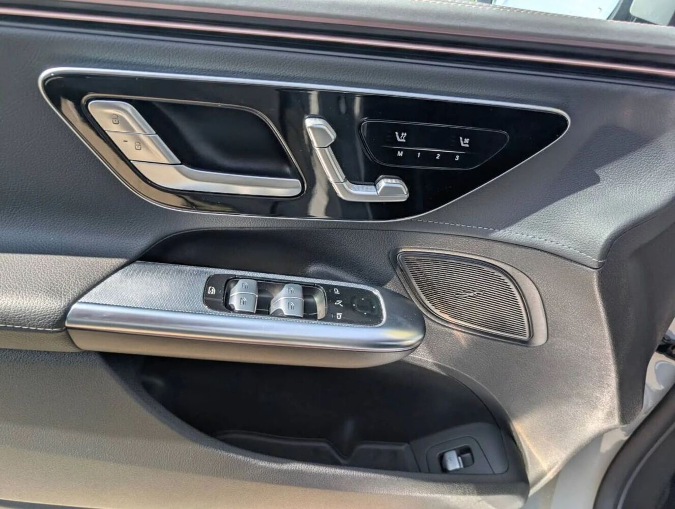 Mercedes-Benz EQE vaihtoauto