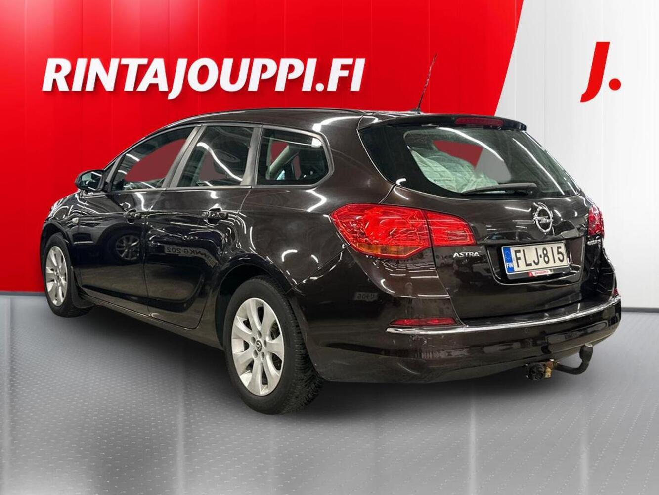 Opel Astra vaihtoauto