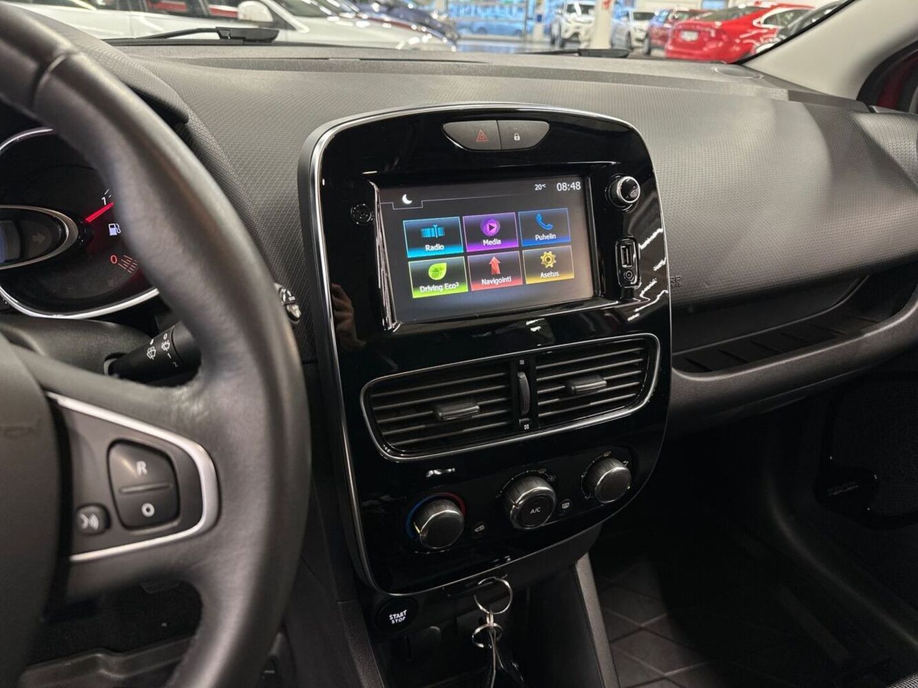 Renault Clio vaihtoauto