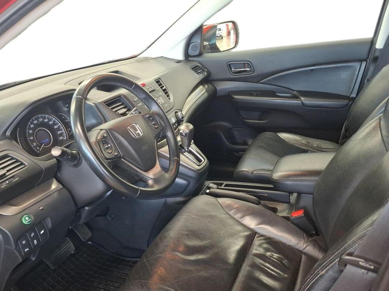 Honda CR-V vaihtoauto