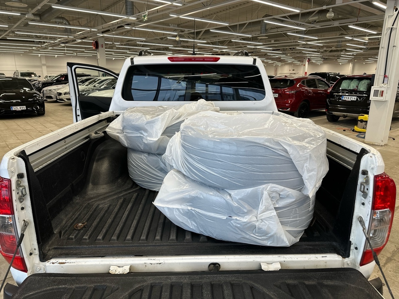 Nissan Navara vaihtoauto