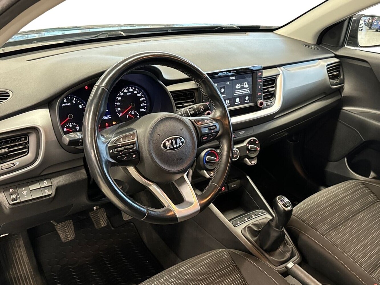 Kia Stonic vaihtoauto