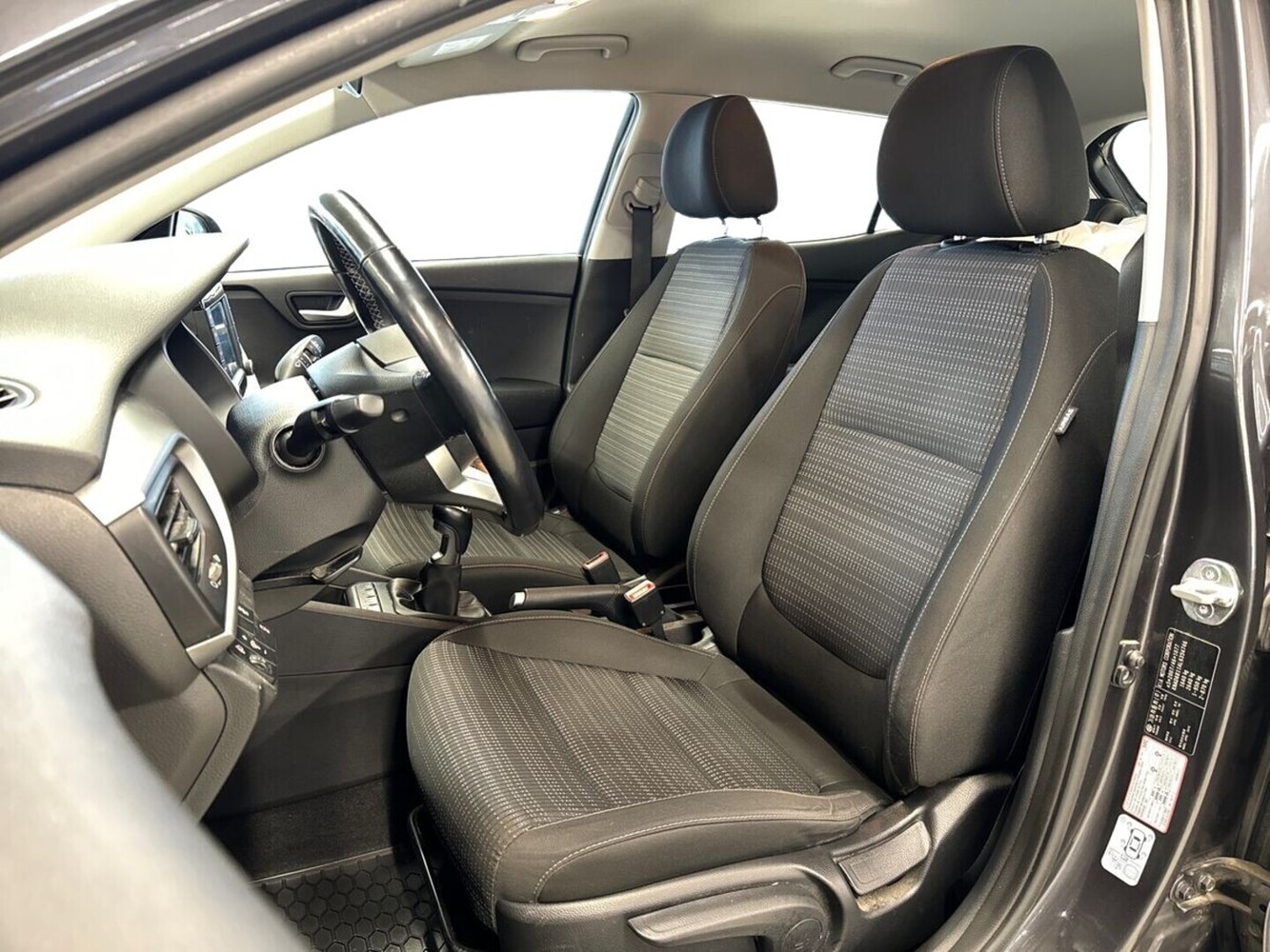 Kia Stonic vaihtoauto