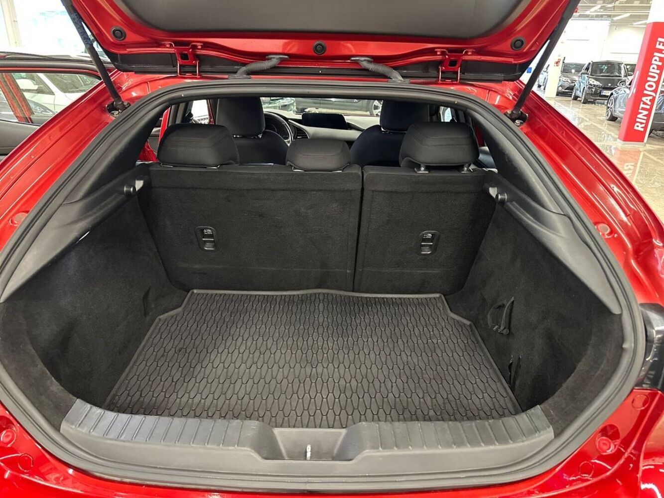 Mazda 3 vaihtoauto